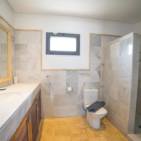 Tatil Evi Babel - First Line Seafront House *