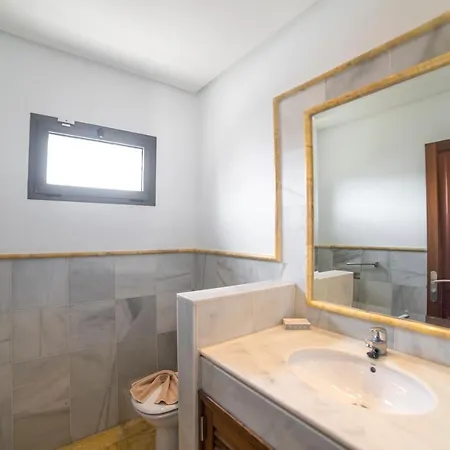 Babel - First Line Seafront House Playa Blanca (Lanzarote)