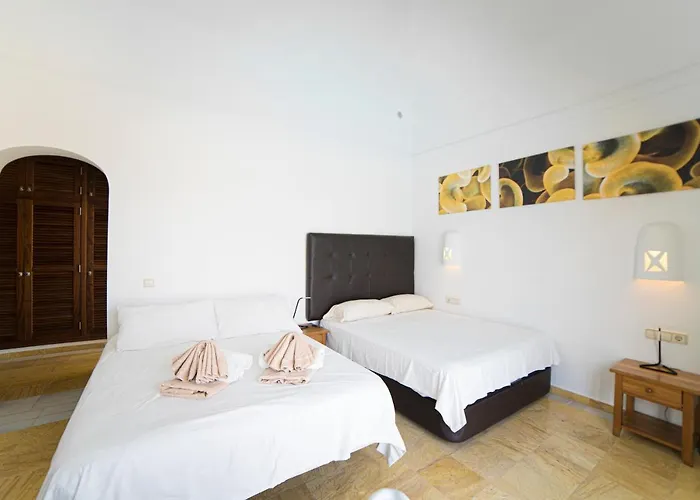 Babel - First Line Seafront House Πλάγια Μπλάνκα